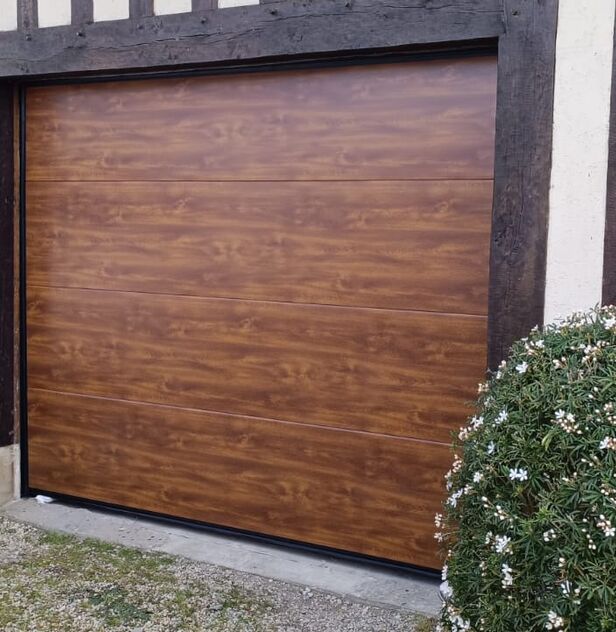Porte de garage imitation bois