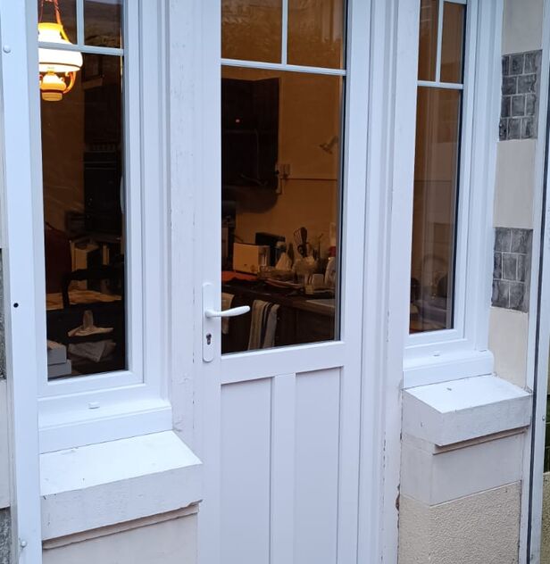 Ensemble porte entrée